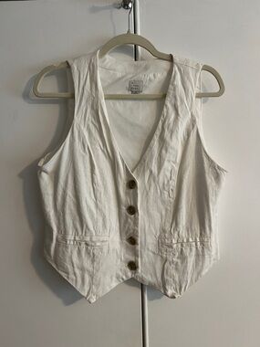 White linen Button up vest